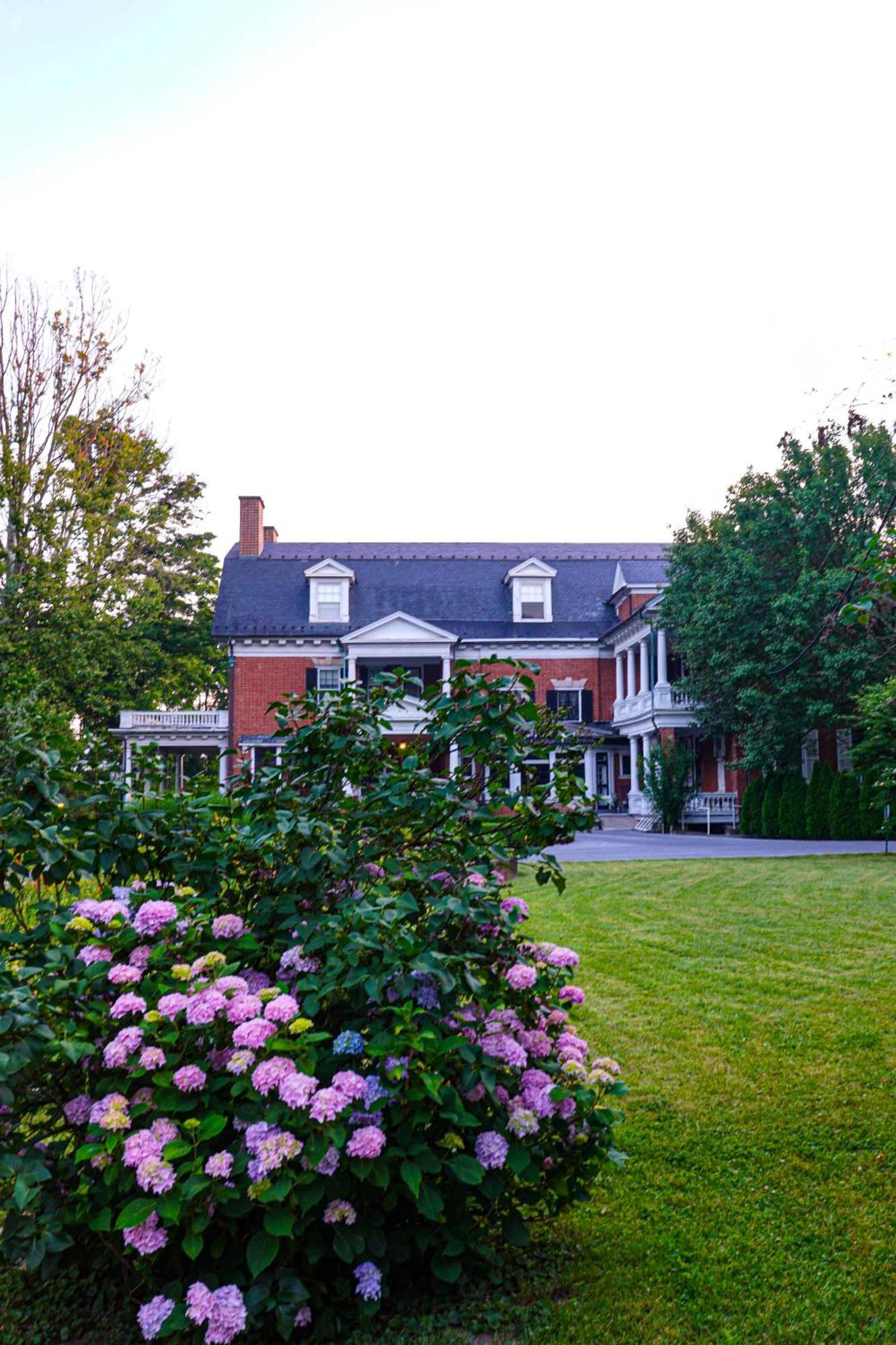 梅策博格住宿加早餐旅馆 Mercersburg 外观 照片